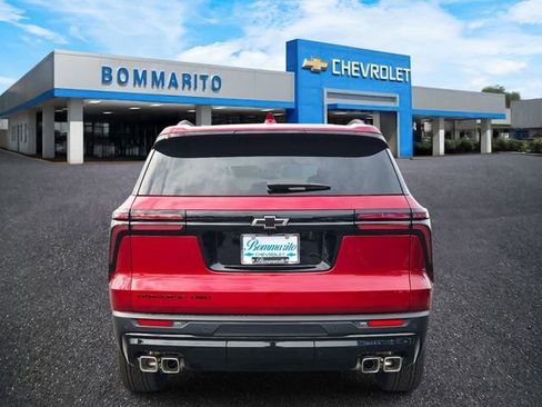 New 2026 Chevrolet Traverse LT w/ Midnight/Sport Edition AWD/4WD image 4
