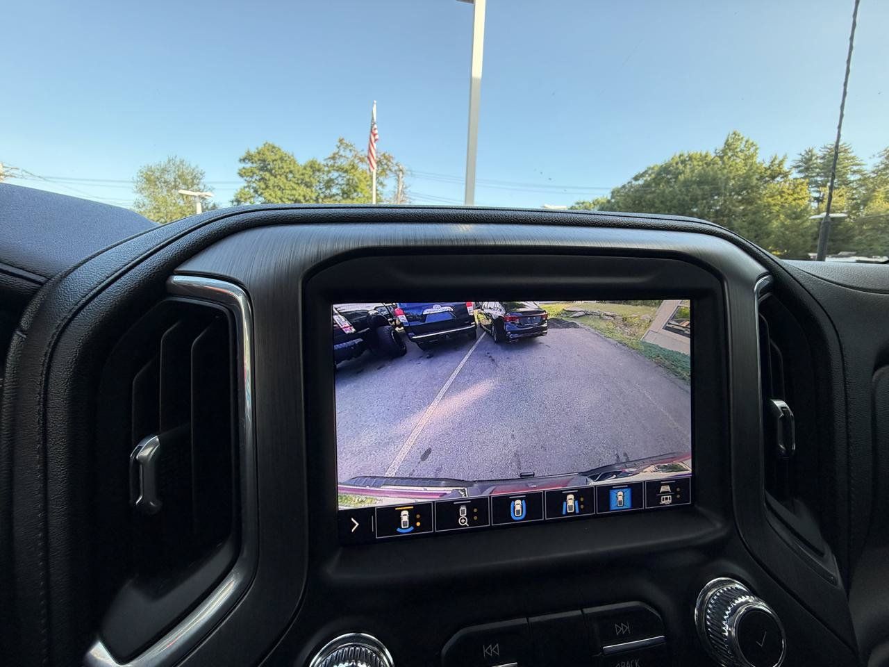 Used 2021 GMC Sierra 3500 Denali w/ Denali Ultimate Package AWD/4WD image 32