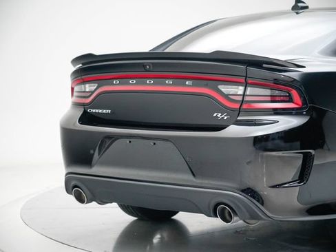 Used 2019 Dodge Charger R/T w/ Driver Confidence Group RWD image 22