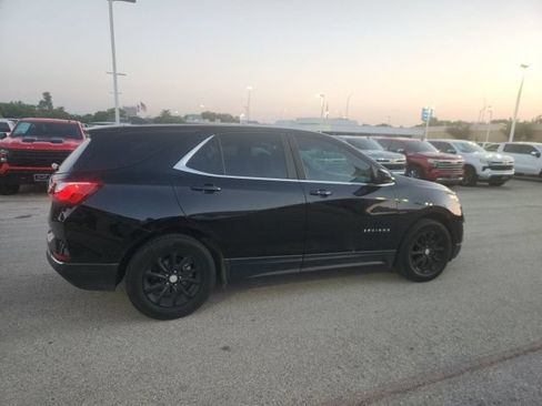 Used 2021 Chevrolet Equinox LT FWD image 3