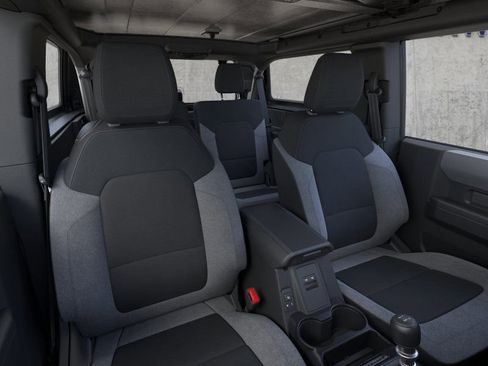 New 2025 Ford Bronco 2-Door image 12