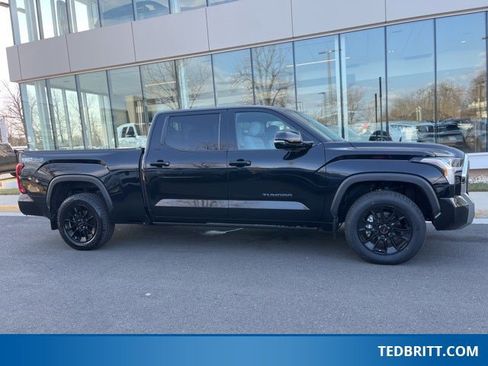Used 2023 Toyota Tundra SR5 image 9