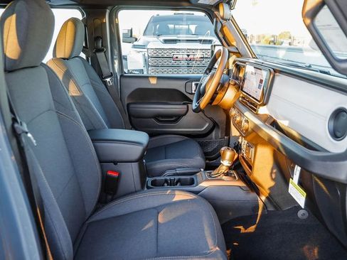 New 2026 Jeep Wrangler Unlimited Sport AWD/4WD image 17