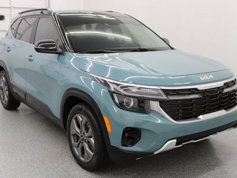 Used 2024 Kia Seltos S FWD image 4