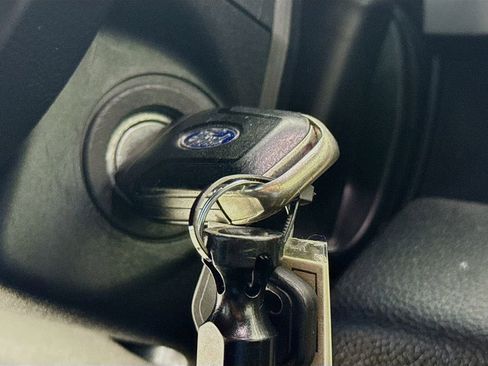 Used 2017 Ford F250 Lariat w/ Chrome Package RWD image 21