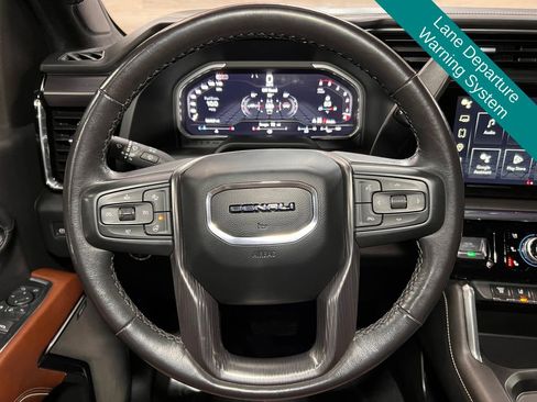 Used 2024 GMC Sierra 3500 Denali Ultimate image 9