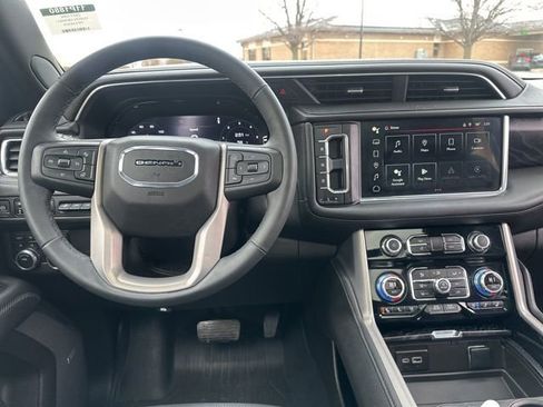 Used 2023 GMC Yukon Denali w/ LPO, Floor Liner Package image 7