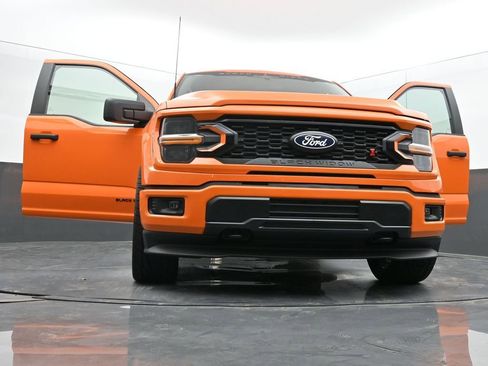 New 2025 Ford F150 XL w/ Equipment Group 103A High image 59