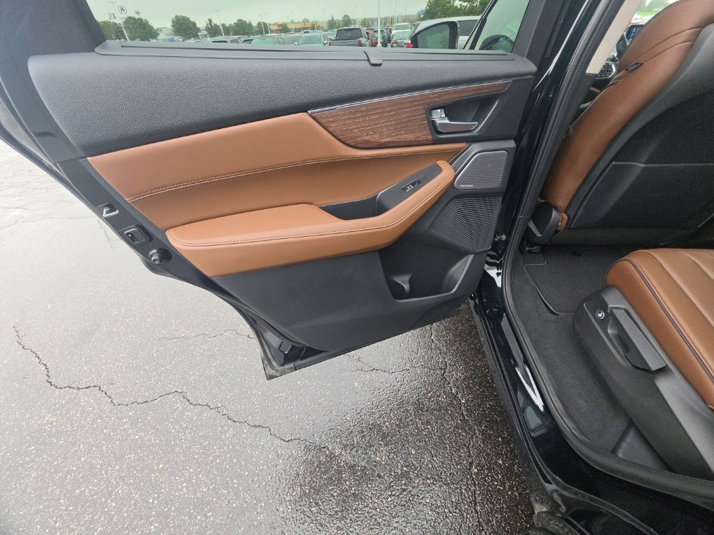 Certified 2026 Acura MDX w/ Advance Package AWD/4WD image 25