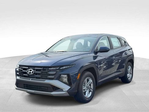 New 2026 Hyundai Tucson SE AWD/4WD image 2