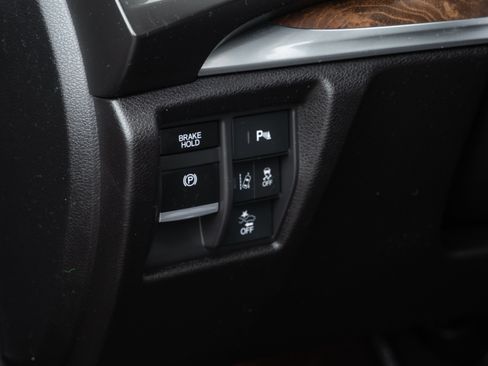 Used 2020 Acura MDX SH-AWD w/ Technology Package image 12