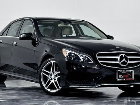Used 2016 Mercedes-Benz E 350 4MATIC Sedan image 2