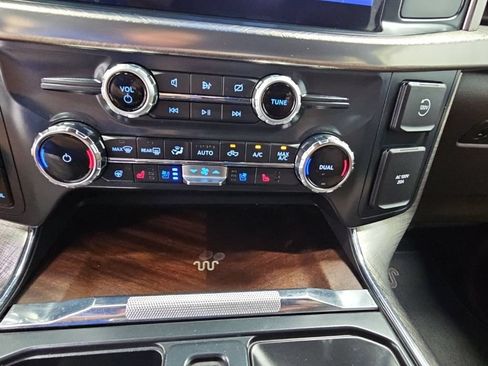 Used 2022 Ford F150 King Ranch w/ Equipment Group 601A High AWD/4WD image 21