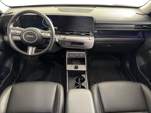 Used 2025 Hyundai Kona Limited image 10