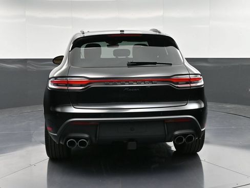 Certified 2026 Porsche Macan AWD/4WD image 7