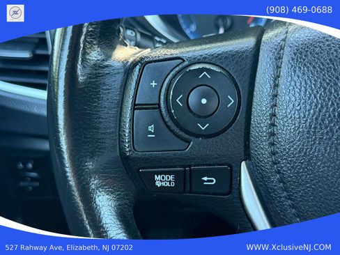 Used 2016 Toyota Corolla LE Premium image 12