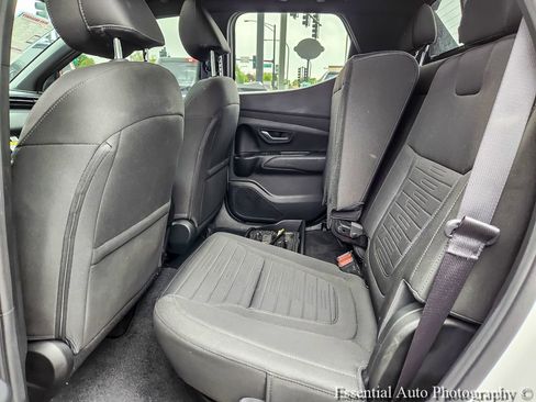 Used 2023 Hyundai Santa Cruz SEL w/ Activity Package FWD image 9