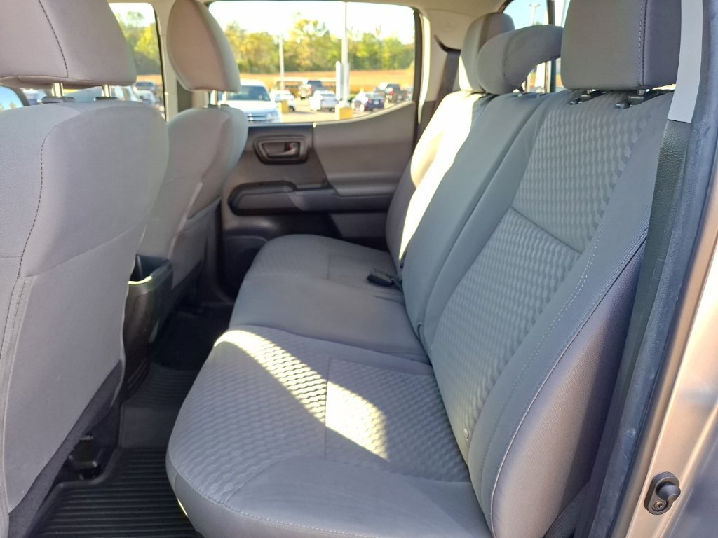 Used 2023 Toyota Tacoma SR AWD/4WD image 27