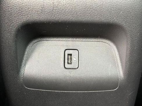 Certified 2024 Nissan Sentra SV FWD image 20