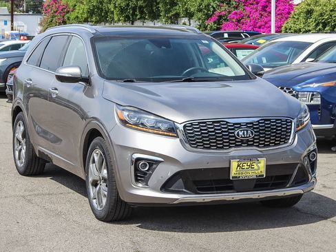 Used 2019 Kia Sorento SX w/ SX Touring Package image 3
