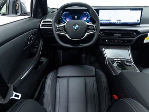 Certified 2025 BMW 330i xDrive Sedan w/ Premium Package image 4