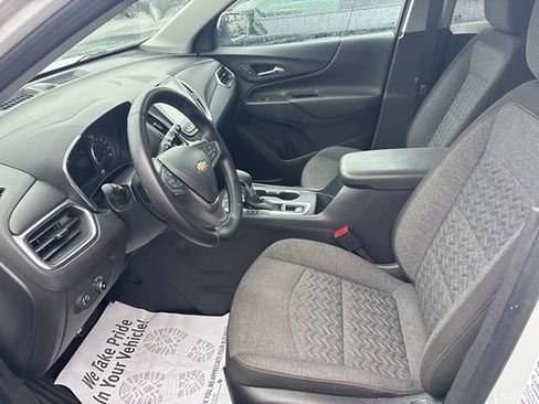 Used 2023 Chevrolet Equinox LT AWD/4WD image 11