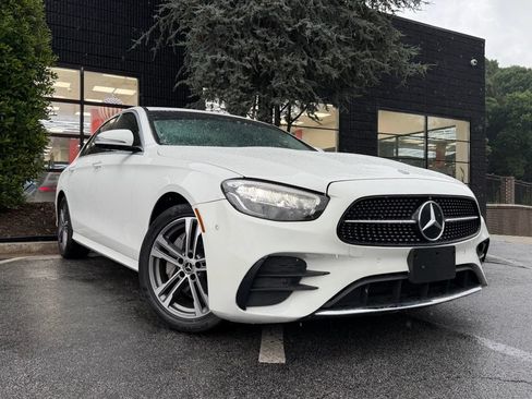 Used 2022 Mercedes-Benz E 350 4MATIC Sedan image 8