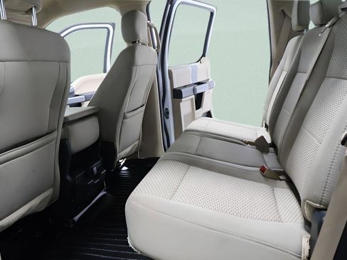 Used 2018 Ford F150 XLT w/ Equipment Group 302A Luxury image 27