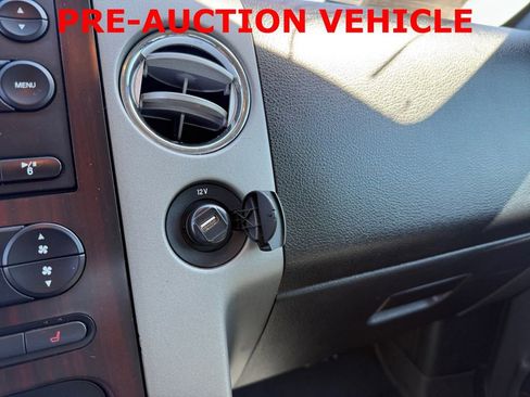Used 2006 Lincoln Mark LT 4x4 image 20