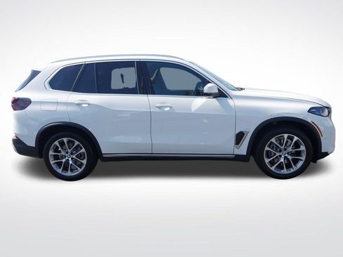 Used 2026 BMW X5 xDrive40i w/ Premium Package AWD/4WD image 6