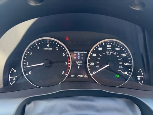 Used 2014 Lexus ES 350 w/ Luxury Package FWD image 6
