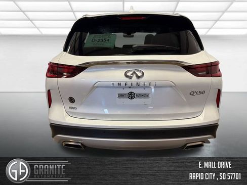 Used 2025 INFINITI QX50 Luxe AWD/4WD image 5