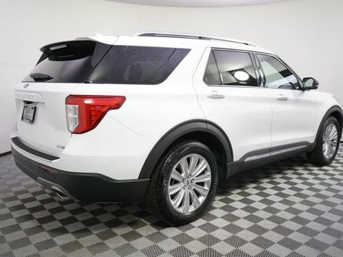 Used 2020 Ford Explorer Limited AWD/4WD image 7