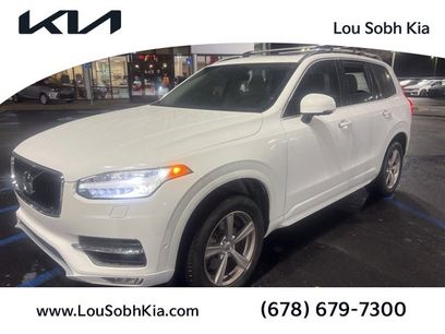 Used 2017 Volvo XC90 T5 Momentum w/ Vision Package
