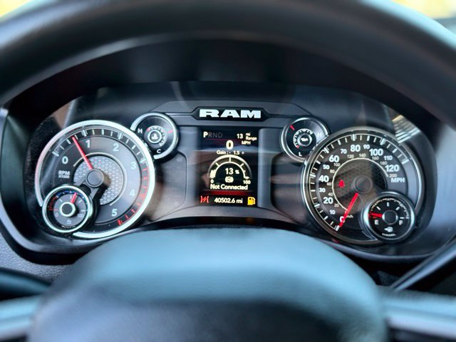 Used 2024 RAM 3500 Tradesman w/ Chrome Appearance Group AWD/4WD image 34