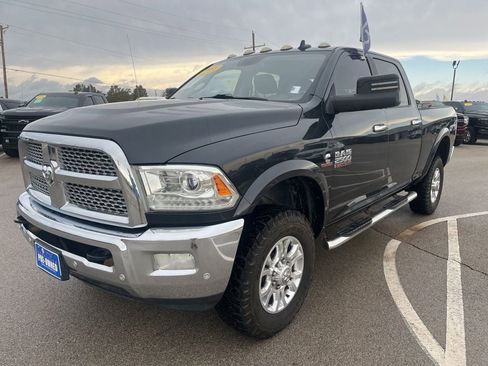 Used 2018 RAM 2500 Laramie AWD/4WD image 1