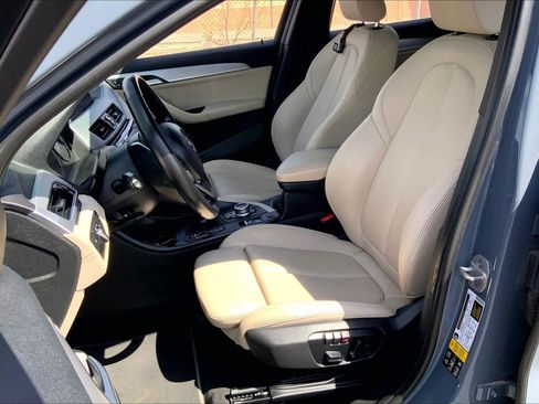 Used 2022 BMW X2 xDrive28i w/ Convenience Package image 9