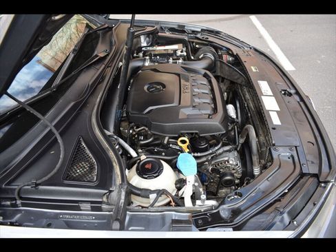 Used 2018 Volkswagen Passat 2.0T R-Line image 39