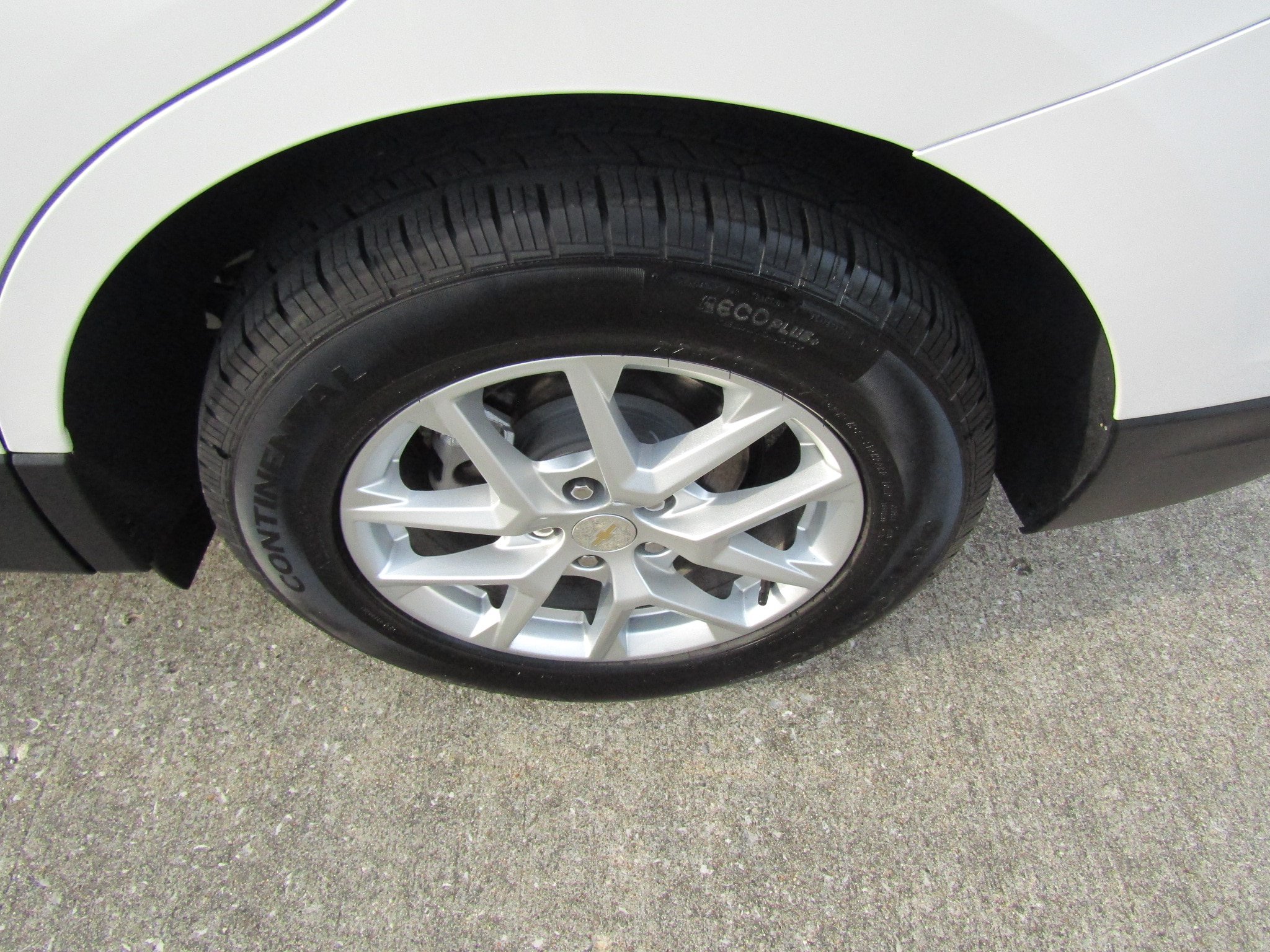 Used 2024 Chevrolet Equinox LT AWD/4WD image 10