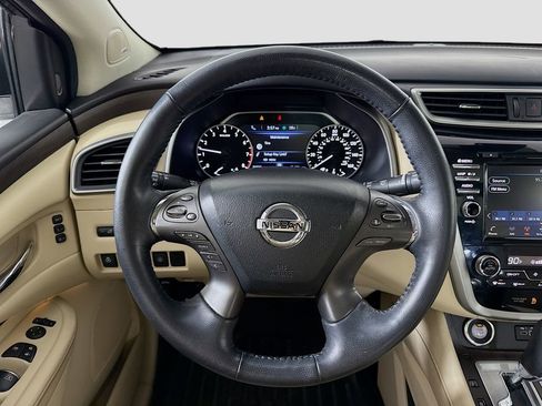Used 2019 Nissan Murano Platinum image 11