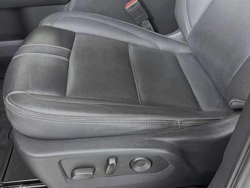 Used 2022 Chevrolet Tahoe RST w/ Luxury Package image 23