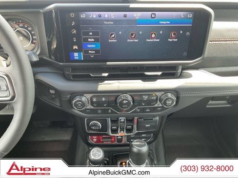 Used 2026 Jeep Gladiator Mojave w/ Safety Group AWD/4WD image 11