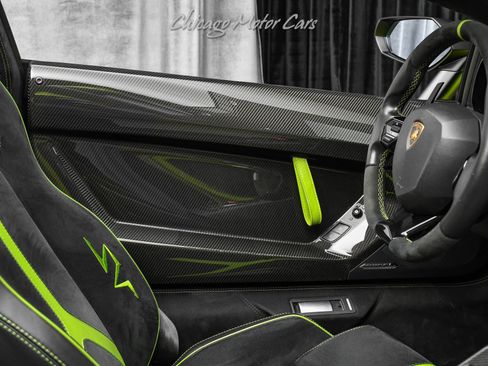 Used 2016 Lamborghini Aventador LP 750-4 Superveloce image 24