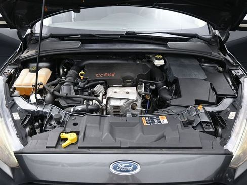 Used 2017 Ford Focus SE FWD image 26