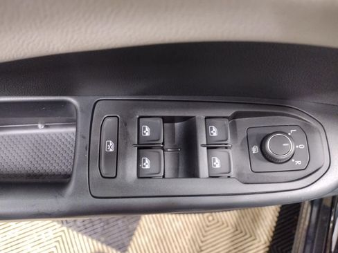 New 2026 Volkswagen Taos S AWD/4WD image 18