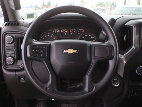 Used 2025 Chevrolet Silverado 2500 Custom w/ Custom Convenience Package AWD/4WD image 10
