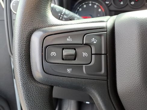 Used 2025 Chevrolet Silverado 2500 Custom image 20