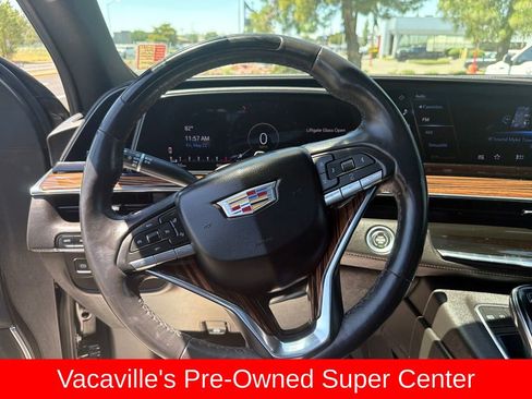 Used 2023 Cadillac Escalade Premium Luxury AWD/4WD image 14