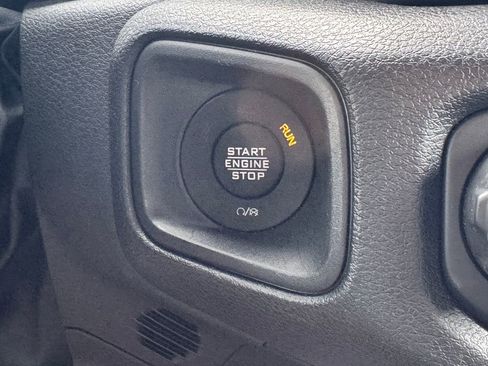 Used 2024 Jeep Wrangler Unlimited Sport AWD/4WD image 28