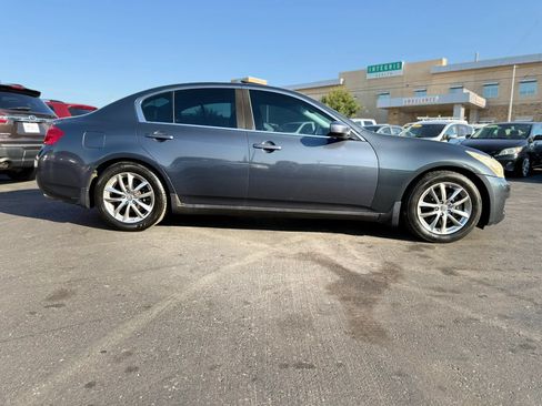 Used 2009 INFINITI G37 Journey w/ Premium Pkg RWD image 2